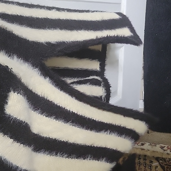 Olivaceous Y2K Whimsigoth Chenille Fuzzy Striped Cardigan - Picture 8 of 9